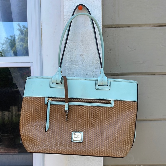 Dooney & Bourke Summer Bag - Picture 1 of 5